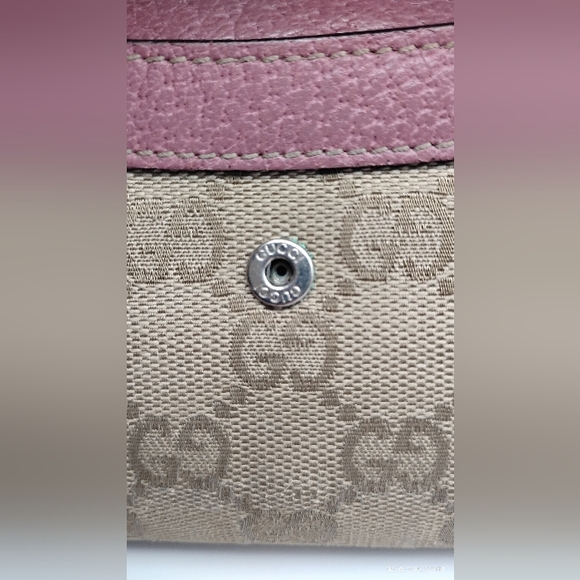 Gucci Brown and Burgundy Wallet With Callouts In Description 7.5"L×4"H - Picture 7 of 11